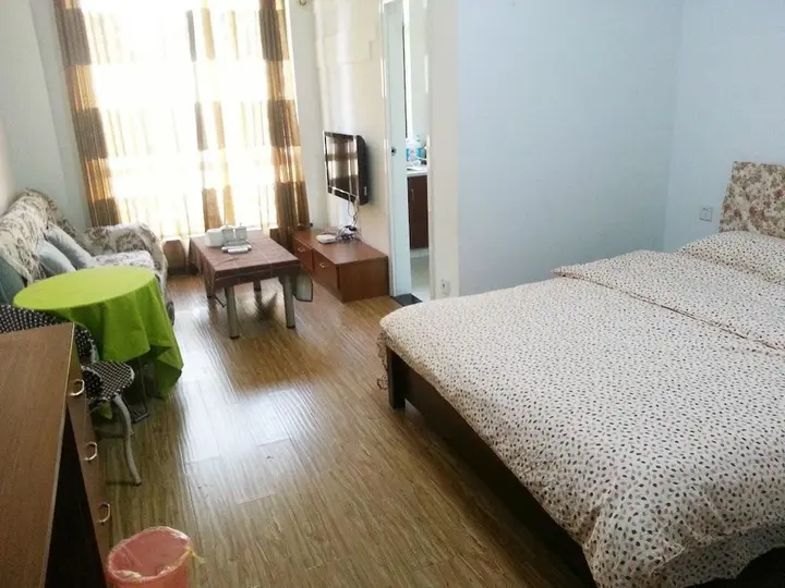 Чунцин: Xinyi Apartment