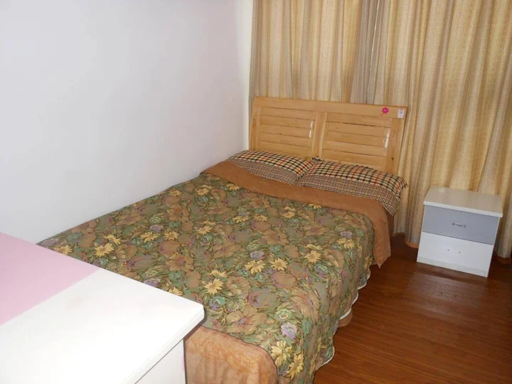 Чунцин: Xinyi Apartment