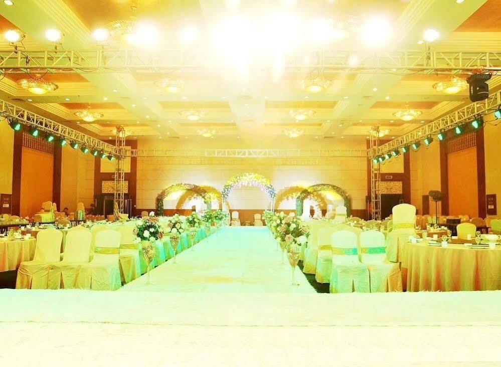 Цзаочжуан: Crown Garden Hotel - Zaozhuang