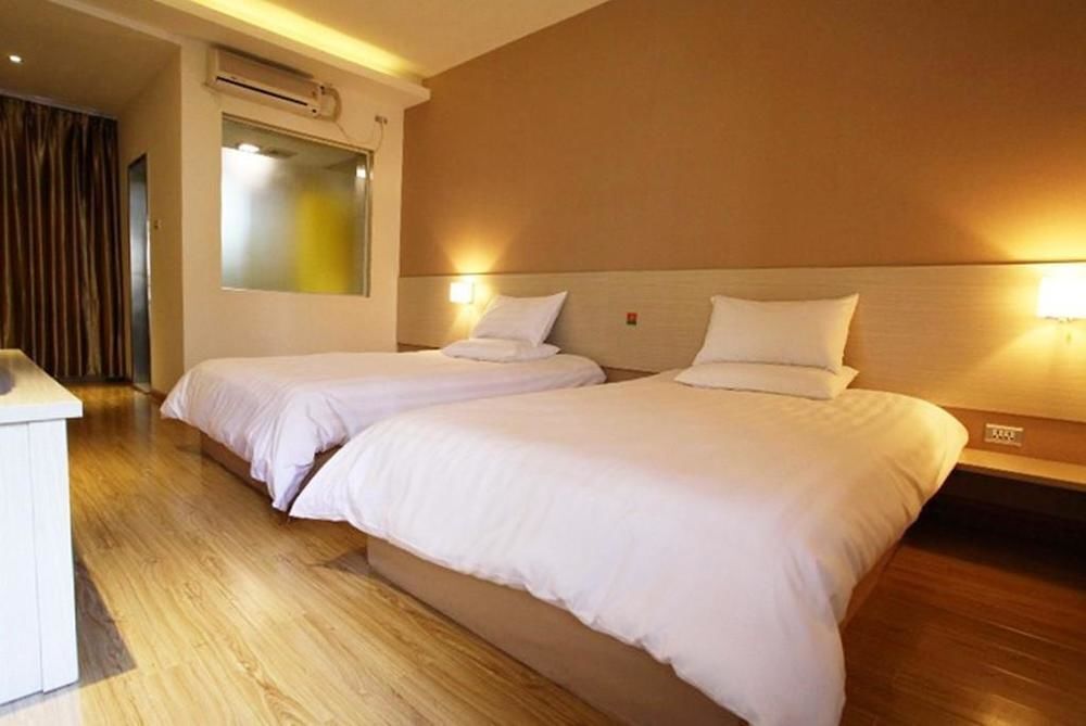 Дали: Hanting Hotel Dali Haiyou South Gate