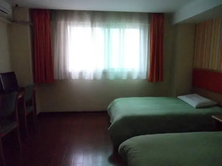 Сямынь: Home Inn Hubinxilu