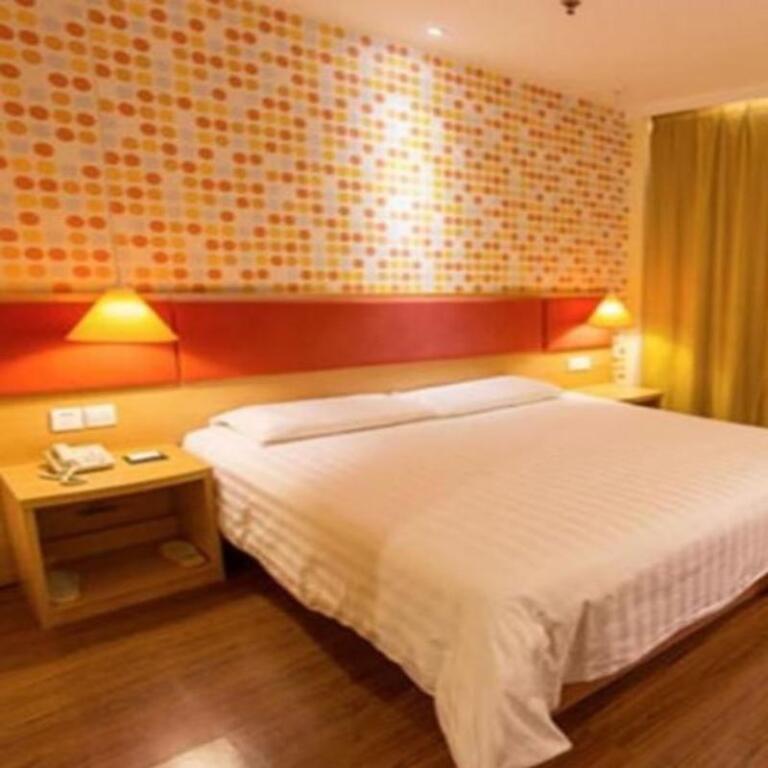 Сямынь: Home Inn Hubinxilu