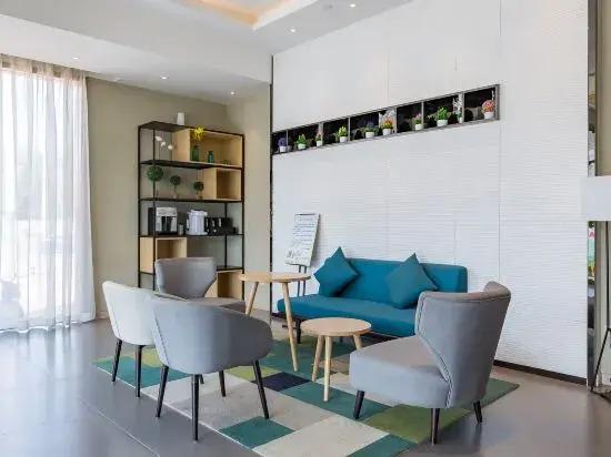 Сюйчжоу: Homeinn Selected Hotel (Xuzhou Ximatai Hubushan Subway Station)