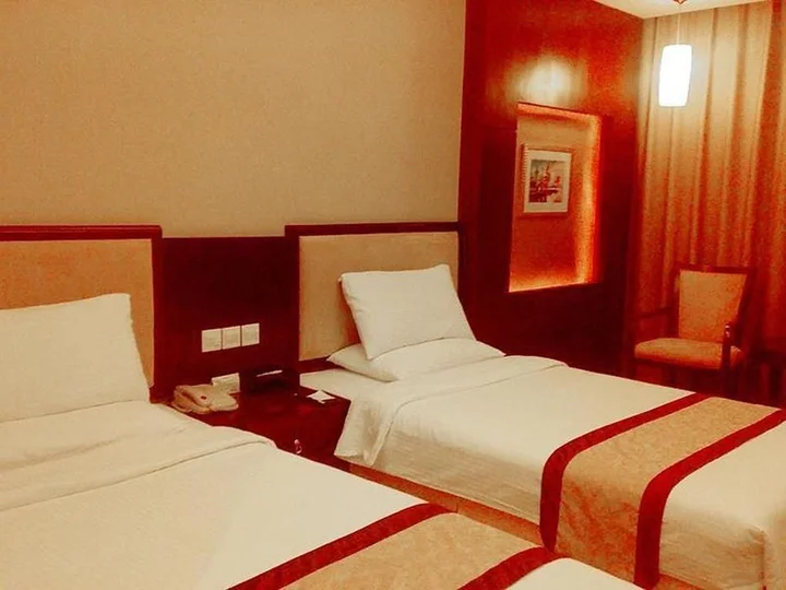 Дунгуань: Wanyi Hotel