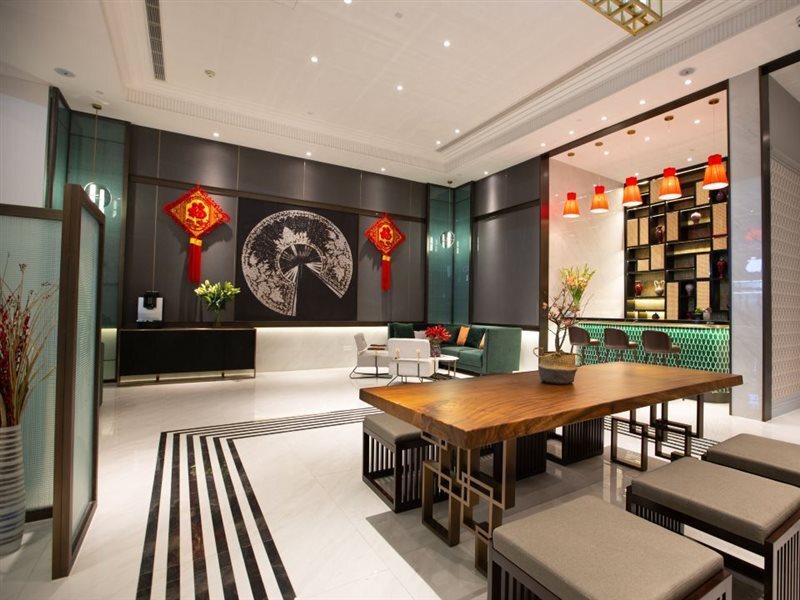 Чжэнчжоу: Jinjiang Metropolo Zhengzhou Erqi Wanda Plaza