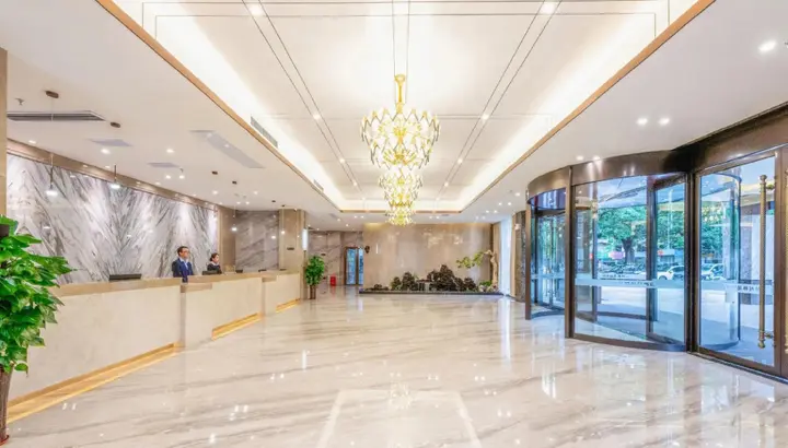 Гуйлинь: Garden Holiday Hotel - Guilin