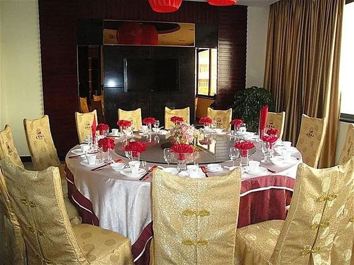 Гуйлинь: Oriental Pearl Hotel