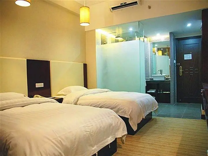 Гуйлинь: Oriental Pearl Hotel