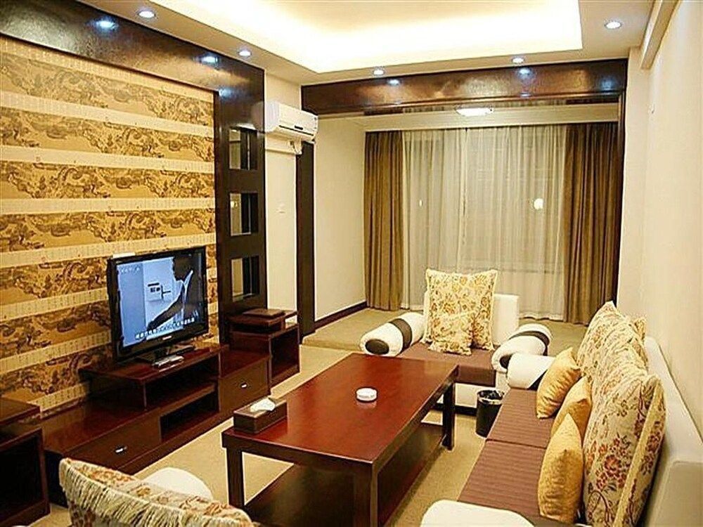 Гуйлинь: Oriental Pearl Hotel