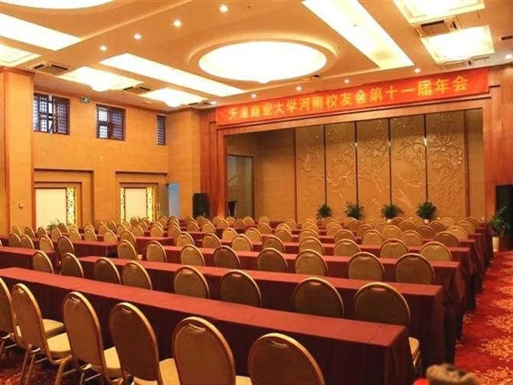 Чжэнчжоу: Yuliang Hotel