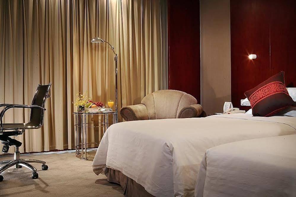 Уси: Xizhou Garden Hotel