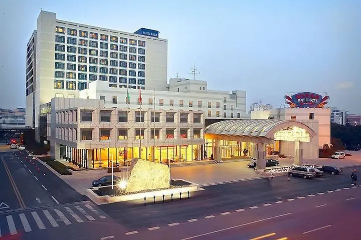 Уси: Xizhou Garden Hotel