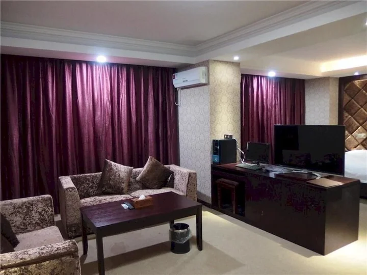 Циньчжоу: Haoting Holiday Hotel-qinzhou
