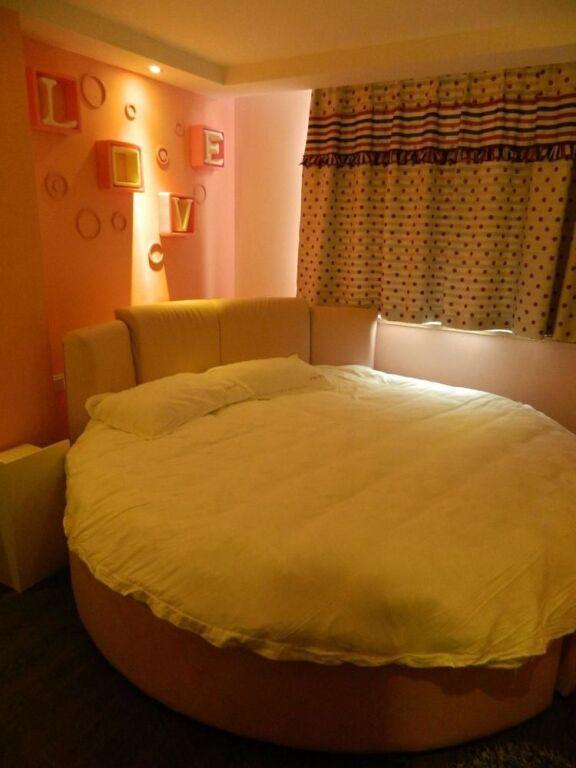 Xuzhou Love Inn Theme Hotel — фото 2