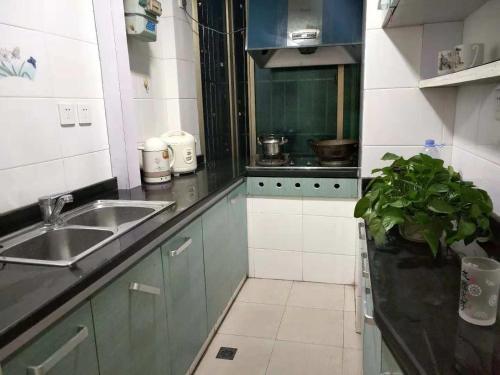 Чунцин: Jiefangbei Hongyadong Yuyue Xiaozhu Homestay