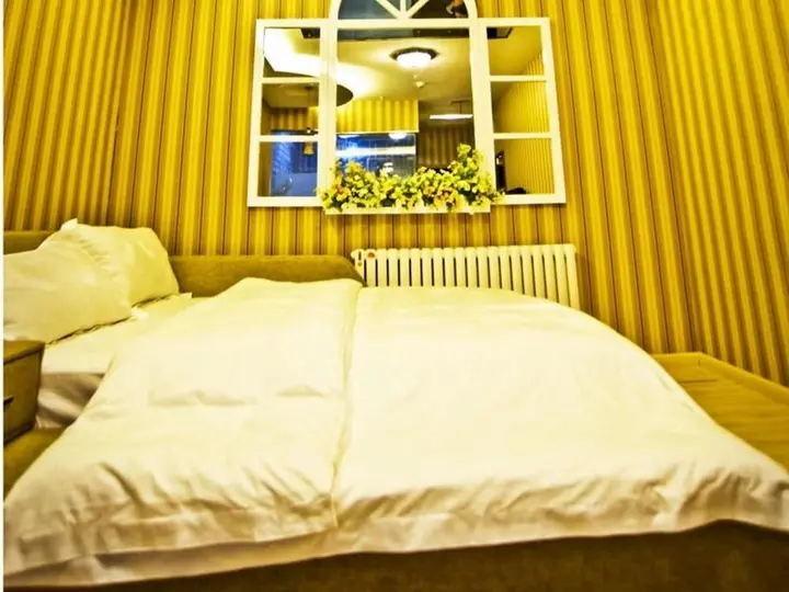 Харбин: Liuguang Yicai Theme Hotel Harbin