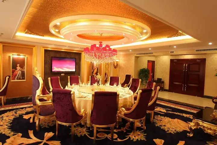 Сяньян: Hongluo Harbor Holiday Hotel