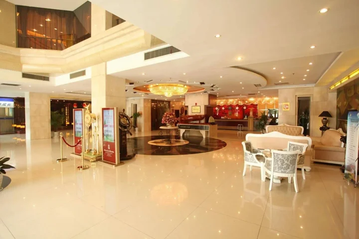 Сяньян: Hongluo Harbor Holiday Hotel