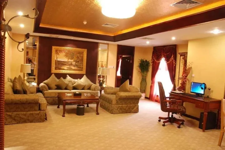 Сяньян: Hongluo Harbor Holiday Hotel