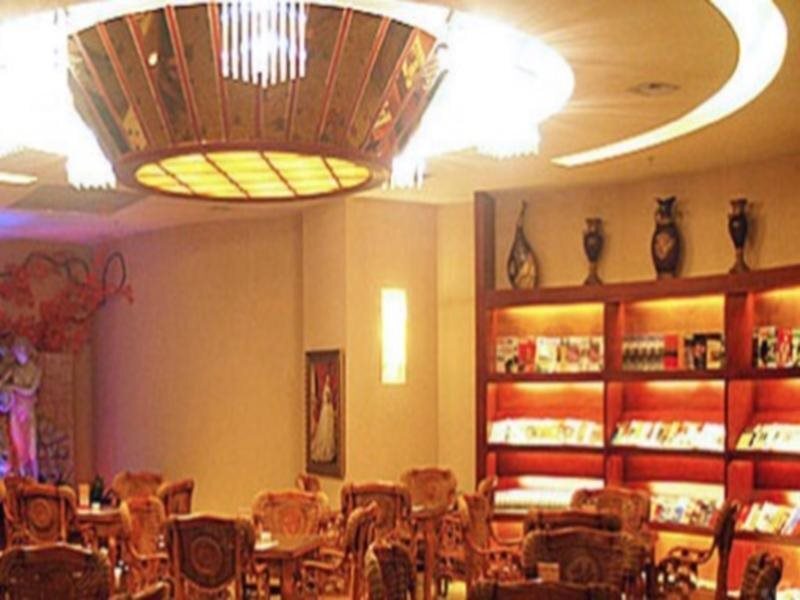 Лоян: Maple International Hotel