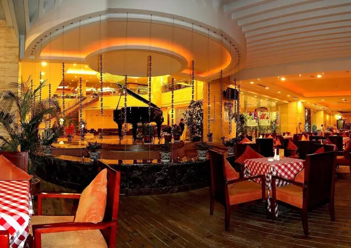 carousel image 3