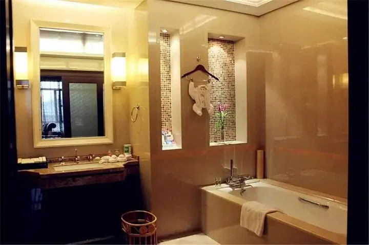 Лиаоченг: Liaocheng Arcadia International Hotspring Hotel
