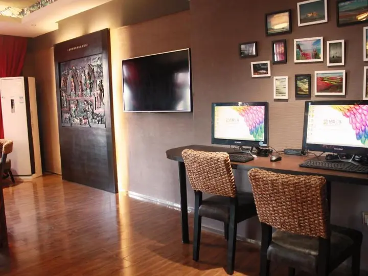 Куньмин: Badi Hotel Nanya Feng Qing Hotel