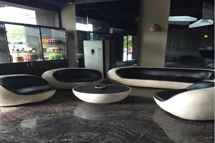 Куньмин: Badi Hotel Nanya Feng Qing Hotel