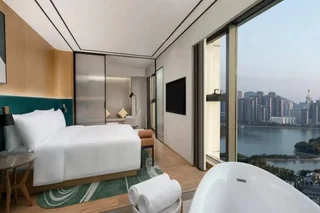 Сямынь: Hilton Garden Inn Xiamen Bailuzhou Park