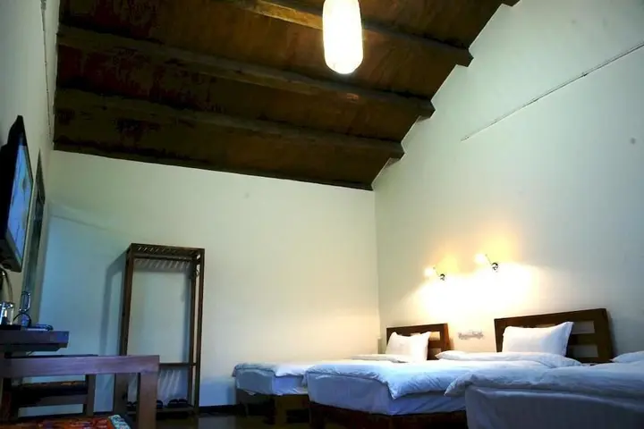 Дали: Dali Cityfall Inn