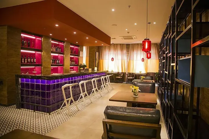 Чжэнчжоу: Raingo City Hotel (Zhengzhou Guomao 360 Guanhutun Metro Station)