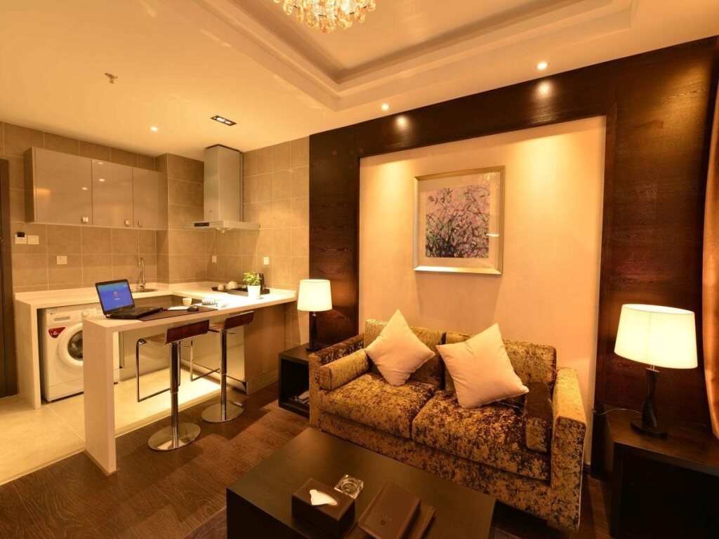 Чэнду: Chengdu Junyue CEO Boutique Apartments
