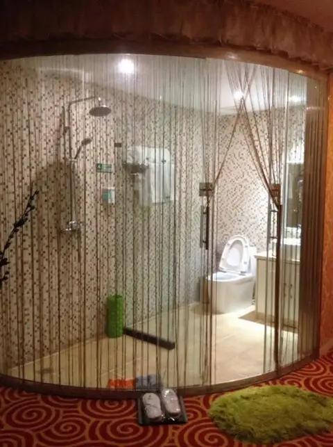 Чжэнчжоу: To Youth Themed Hotel
