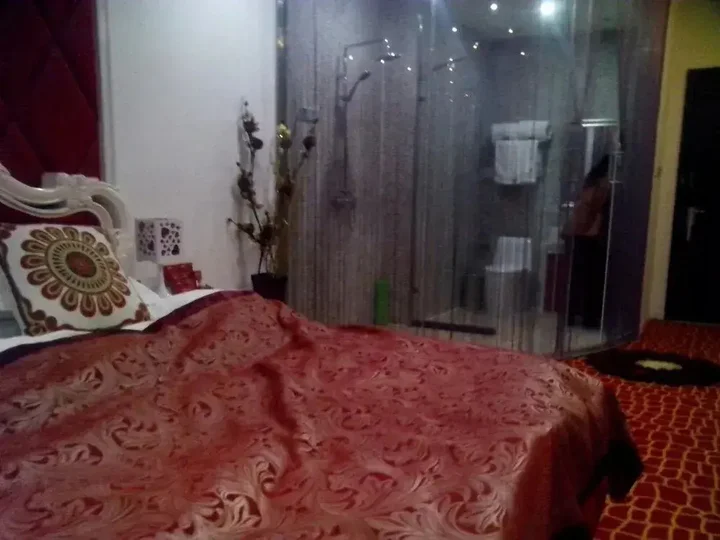 Чжэнчжоу: To Youth Themed Hotel