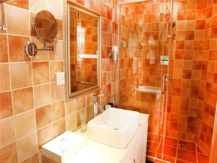 Чжэнчжоу: To Youth Themed Hotel