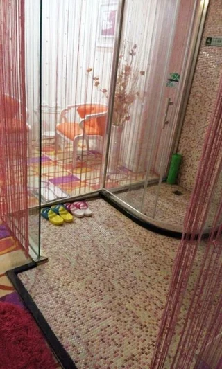 Чжэнчжоу: To Youth Themed Hotel