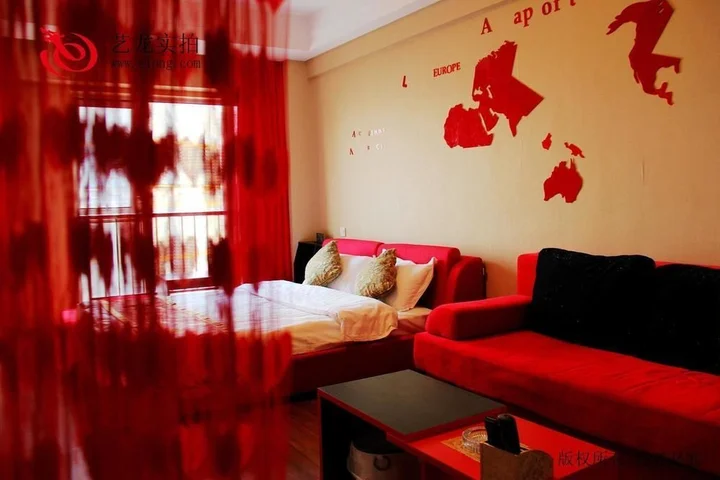 Далянь: Dalian Sea View Deluxe Apartment-wanda Plaza