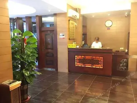 Гуйлинь: Mingyuan Hostel