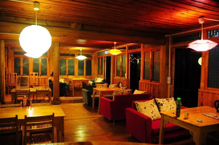 Longsheng: Dragon's Den Hostel in Longji Rice Terraces