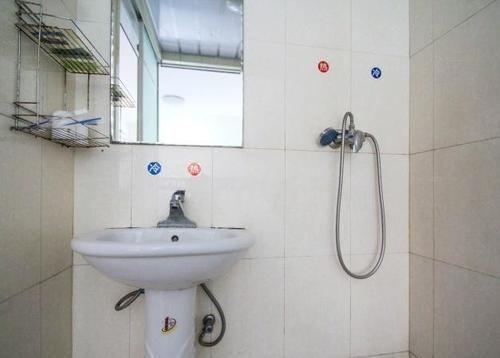 Цзинань: Linhai Business Hotel Lishan - Jinan