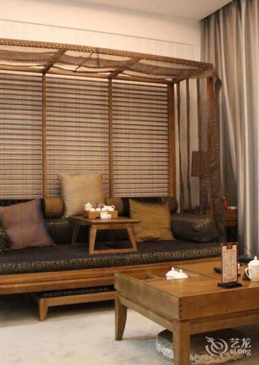 Чжэнчжоу: Shengmao Hotel