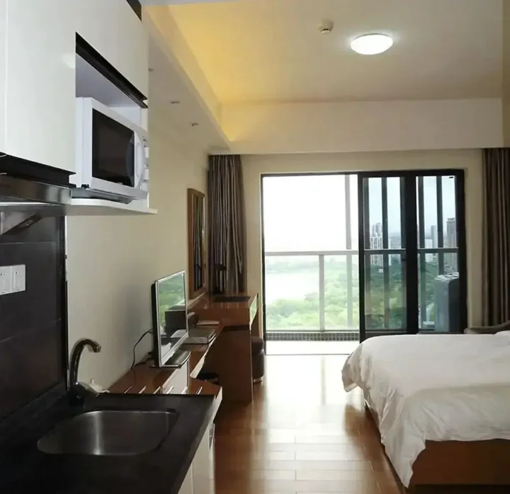 Фошань: Private Enjoyed Home Foshan PolyCullinan