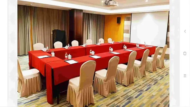 Чжэнчжоу: Holiday Inn Express Zhengzhou Airport by IHG