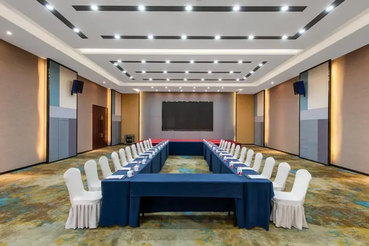 Чжэнчжоу: Holiday Inn Express Zhengzhou Airport by IHG