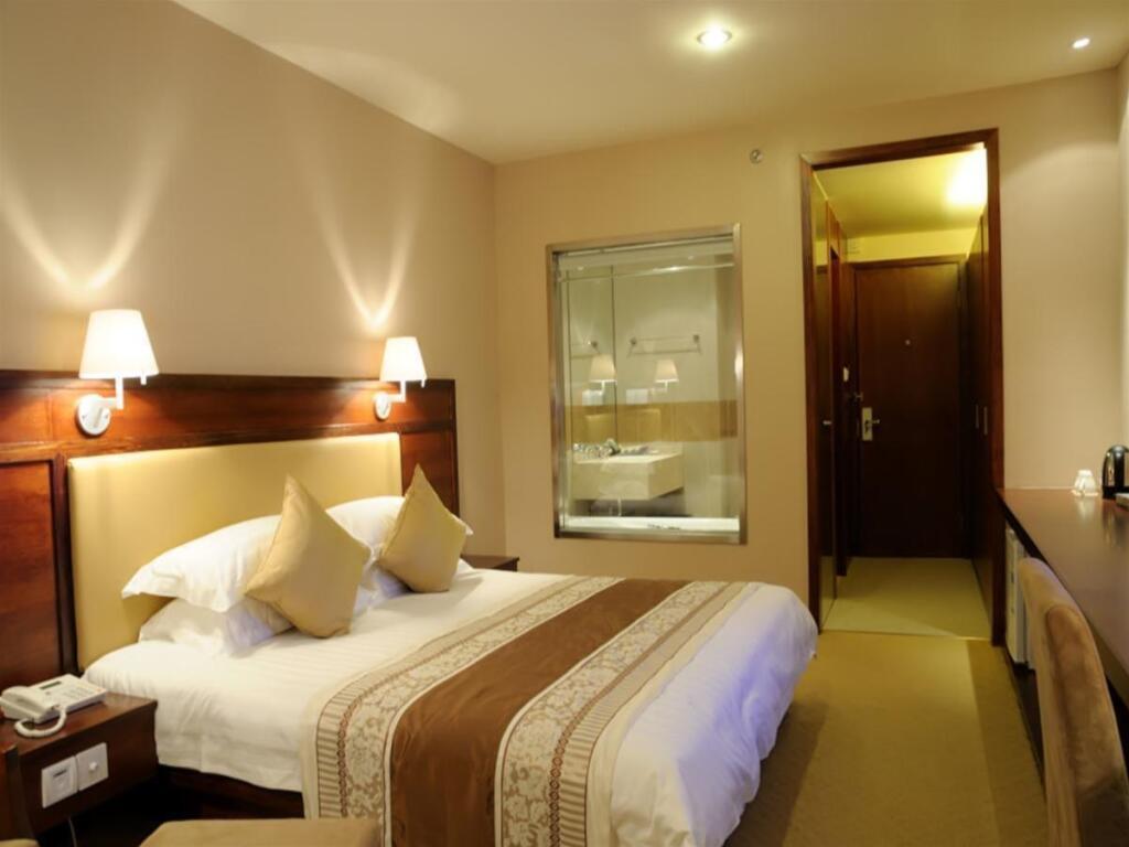 Уси: Days Inn Frontier Wuxi