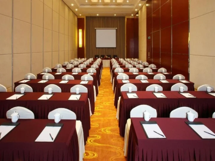 Уси: Days Inn Frontier Wuxi