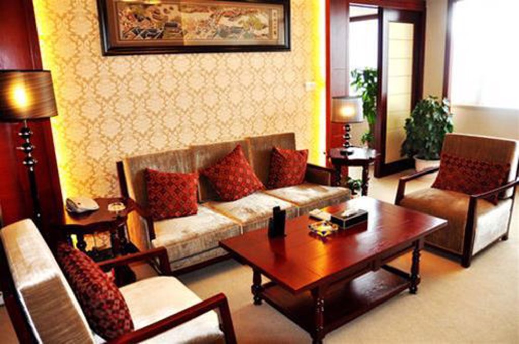 Хуайань: Xuyisizhou Junyue Hotel