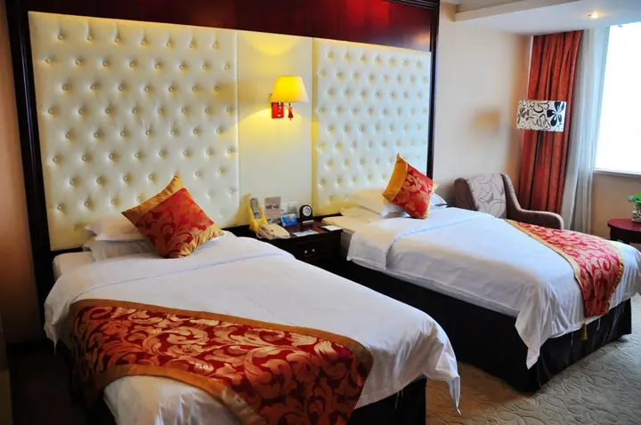 Хуайань: Xuyisizhou Junyue Hotel