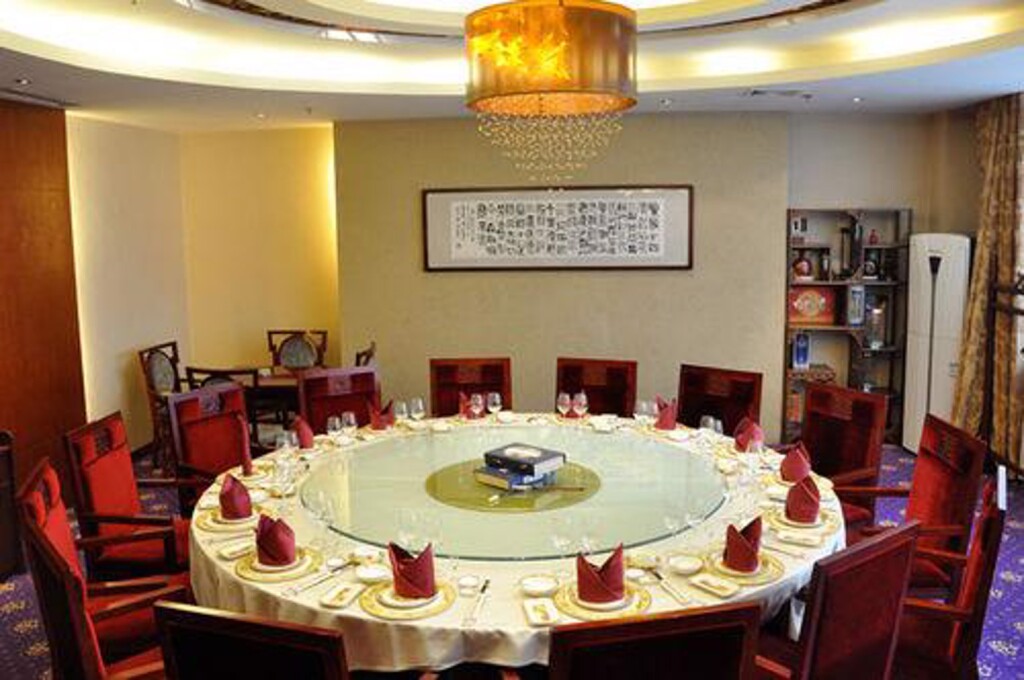 Хуайань: Xuyisizhou Junyue Hotel