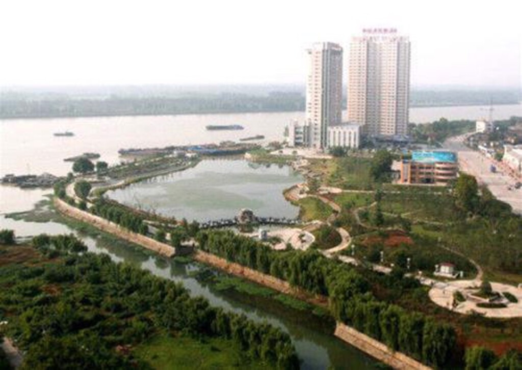 Хуайань: Xuyisizhou Junyue Hotel